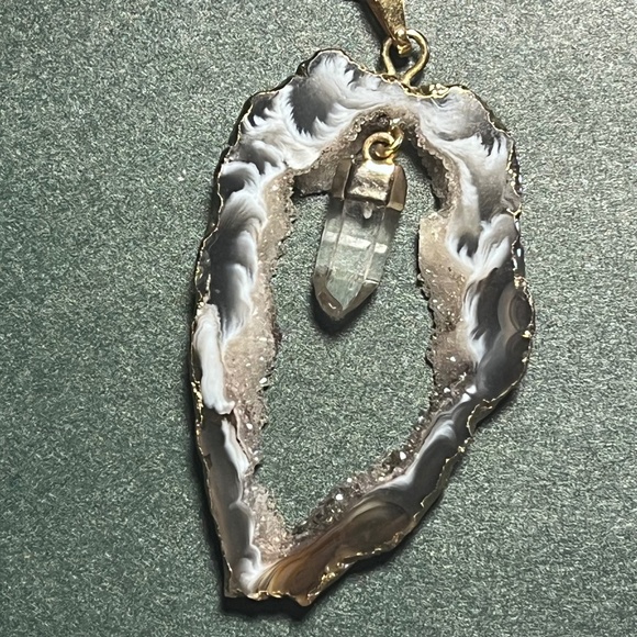 Jewelry - Agate Geode Slice and Quartz Crystal Necklace with Gold Chain Unique Necklace